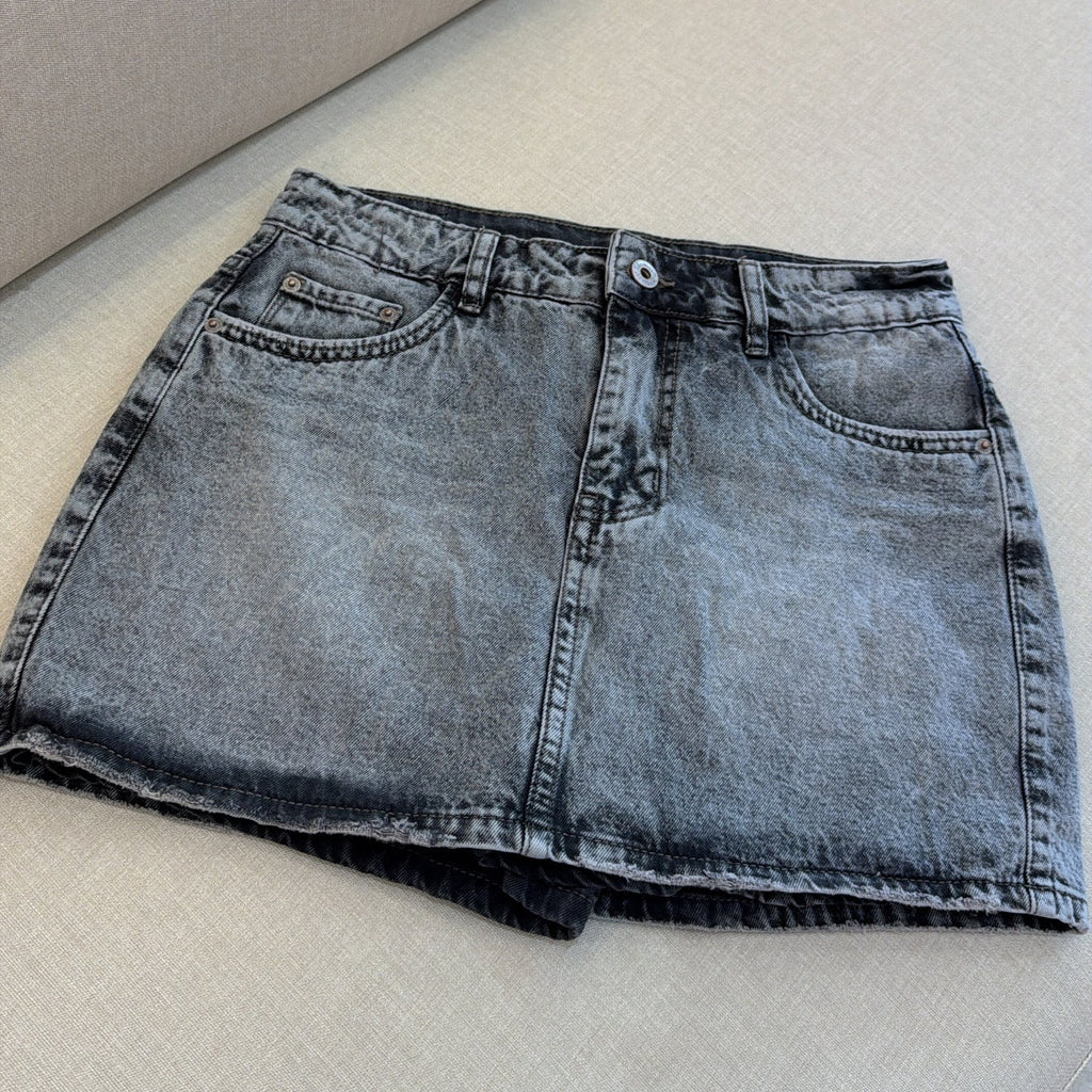 FALDA SHORT GRIS 😍