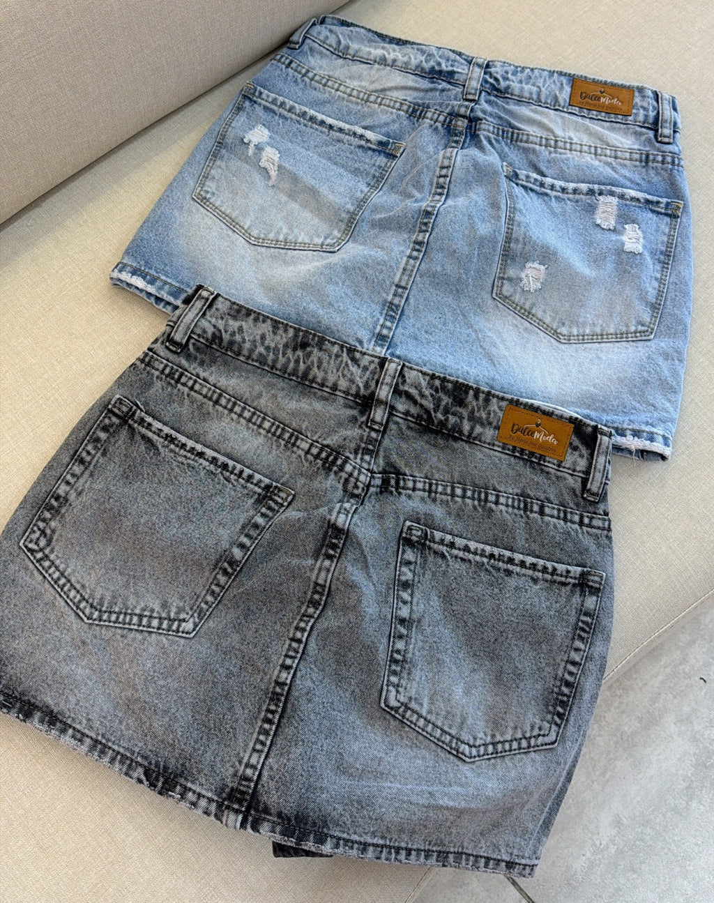 Falda short clara
